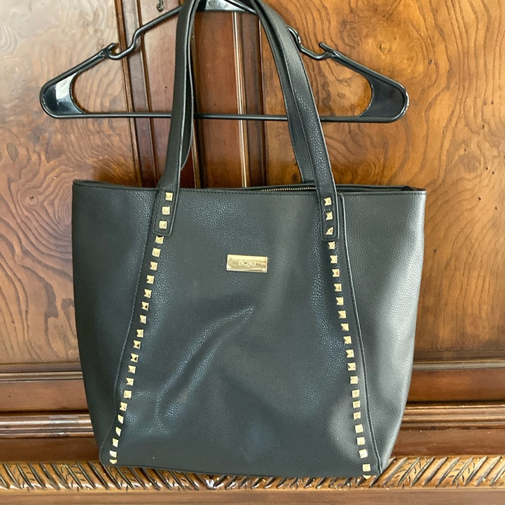 BCBG shoulder tote gold trim